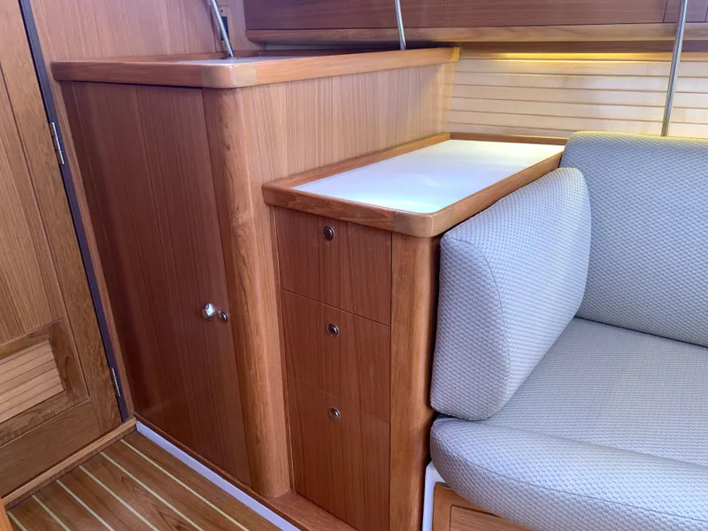 Slide: The Image of Catalina 385 2018 - 26