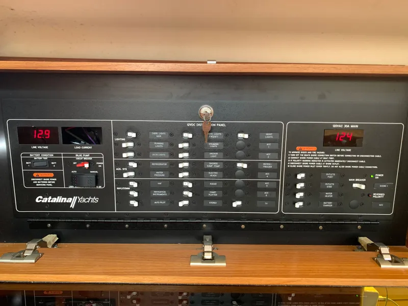 Slide: The Image of Catalina 385 2018 - 34