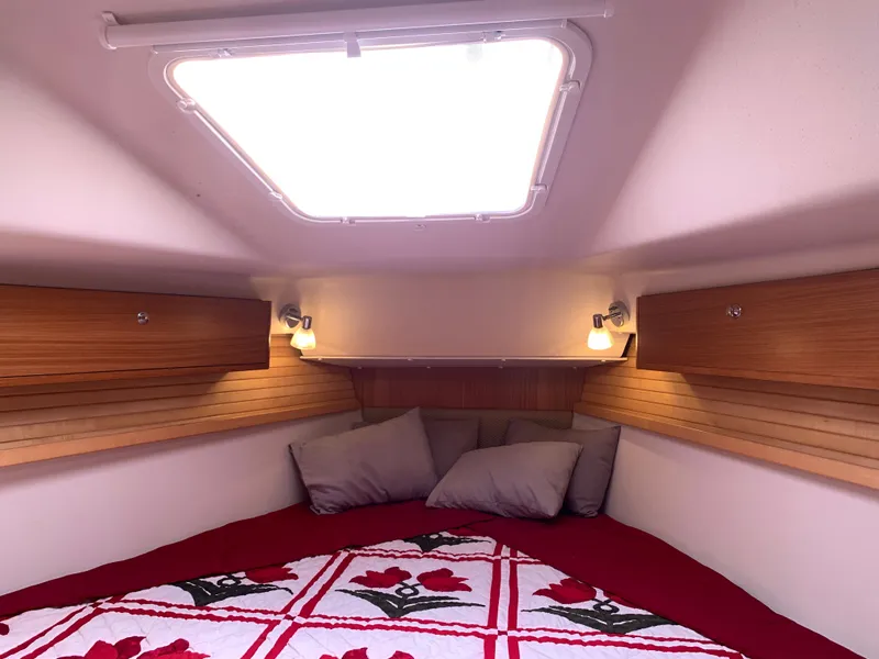 Slide: The Image of Catalina 385 2018 - 48