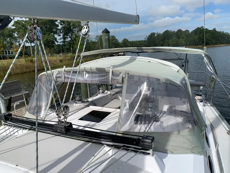 Slide: The Image of Catalina 385 2018 - 72