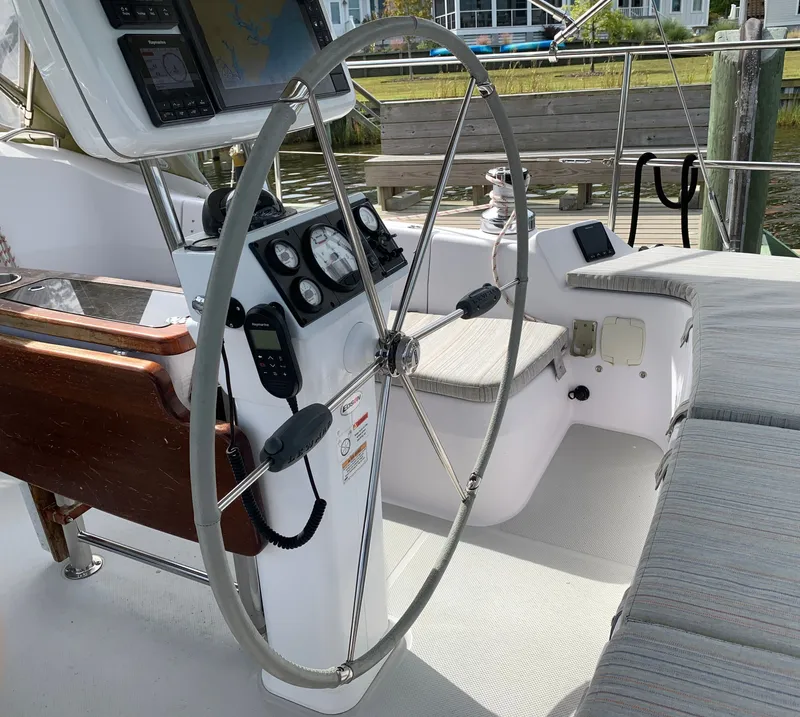 Slide: The Image of Catalina 385 2018 - 83