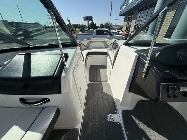 Slide: The Image of Yamaha AR192 2016 - 15