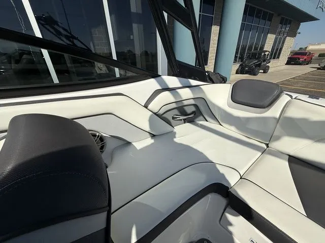 Slide: The Image of Yamaha AR192 2016 - 18