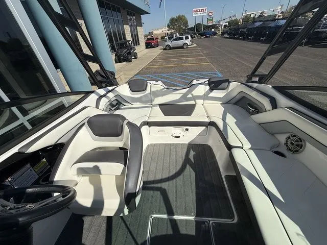 Slide: The Image of Yamaha AR192 2016 - 26