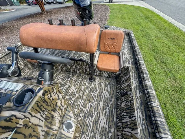 Slide: The Image of Avid 20 Rogue 2026 - 17