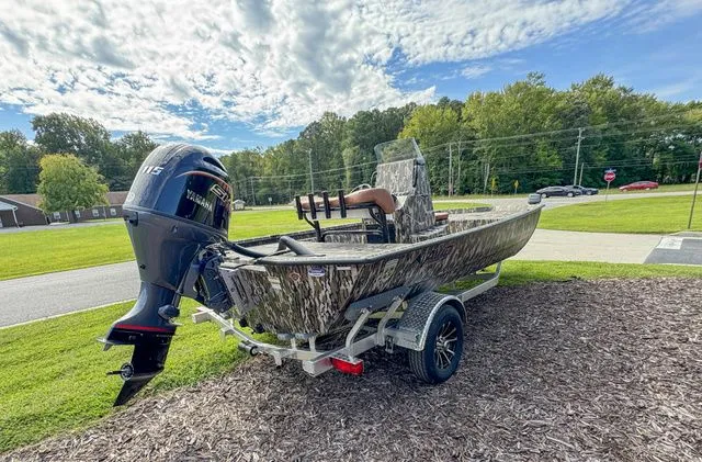 Slide: The Image of Avid 20 Rogue 2026 - 3