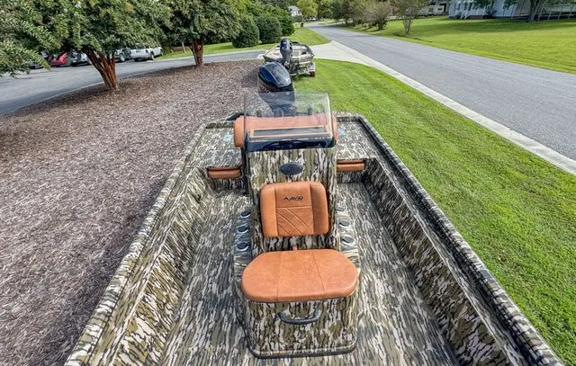 Slide: The Image of Avid 20 Rogue 2026 - 7