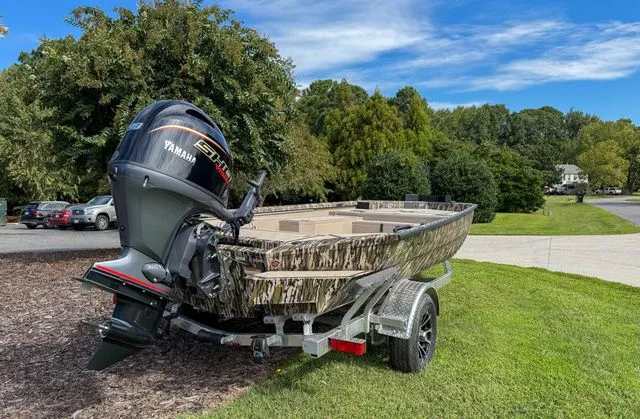 Slide: The Image of Avid Commander 18 2026 - 3