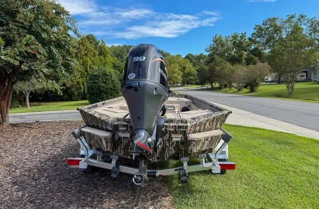 Slide: The Image of Avid Commander 18 2026 - 4