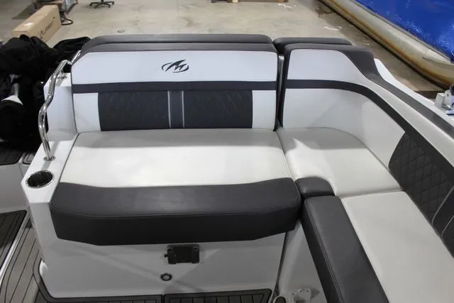 Slide: The Image of Monterey M4 2019 - 13