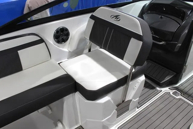 Slide: The Image of Monterey M4 2019 - 15