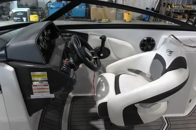 Slide: The Image of Monterey M4 2019 - 24