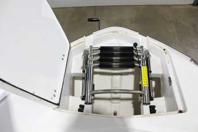 Slide: The Image of Monterey M4 2019 - 34