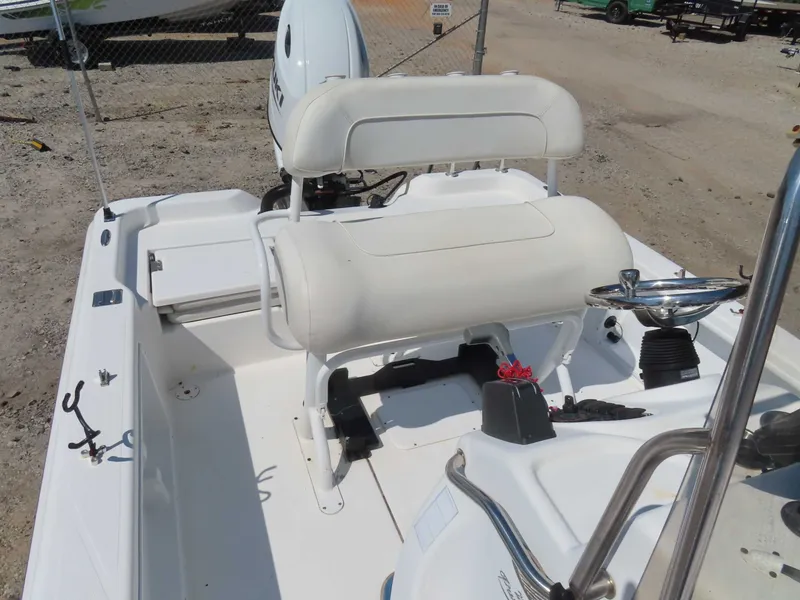 Slide: The Image of Blue Wave Pure Bay 2000 Suzuki 150 Tandem Trailer 2017 - 19