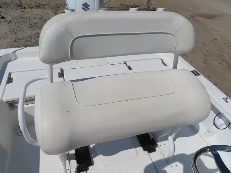 Slide: The Image of Blue Wave Pure Bay 2000 Suzuki 150 Tandem Trailer 2017 - 20