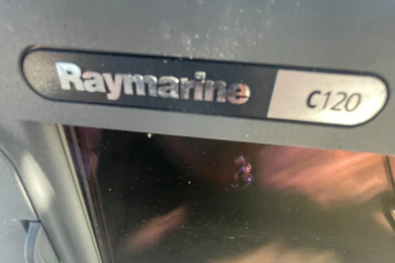 Slide: The Image of Raymarine C120 display on 2001 Bayliner 3388 Command Bridge Motoryacht. - 34