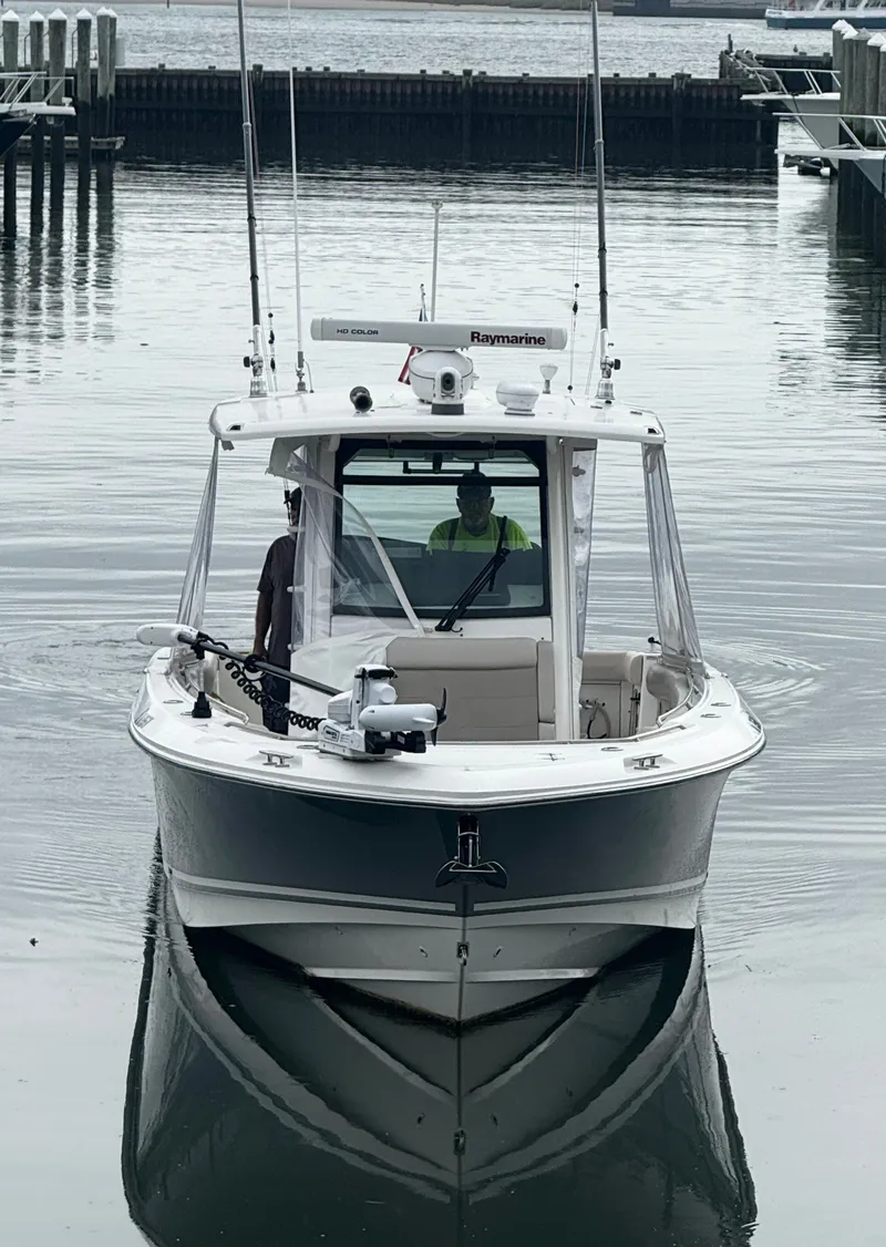 Slide: The Image of Boston Whaler Outrage Center Console 2017 - 55