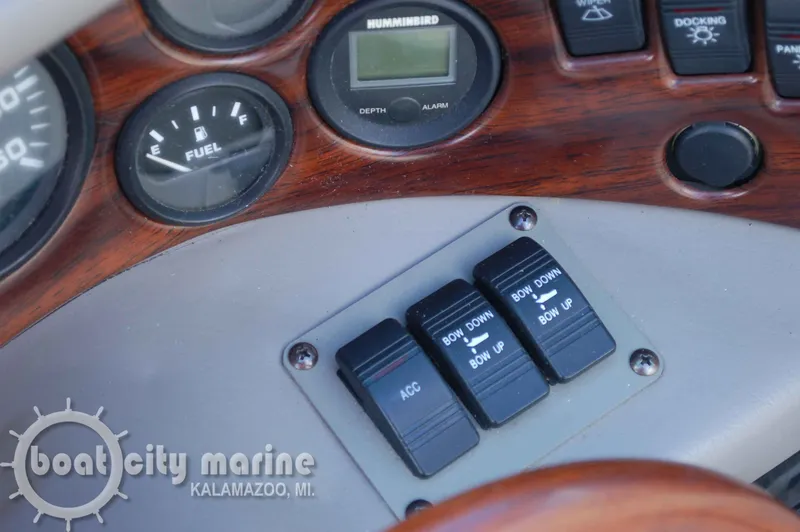 Slide: The Image of Crownline Boats 266 CCR 1998 - 21