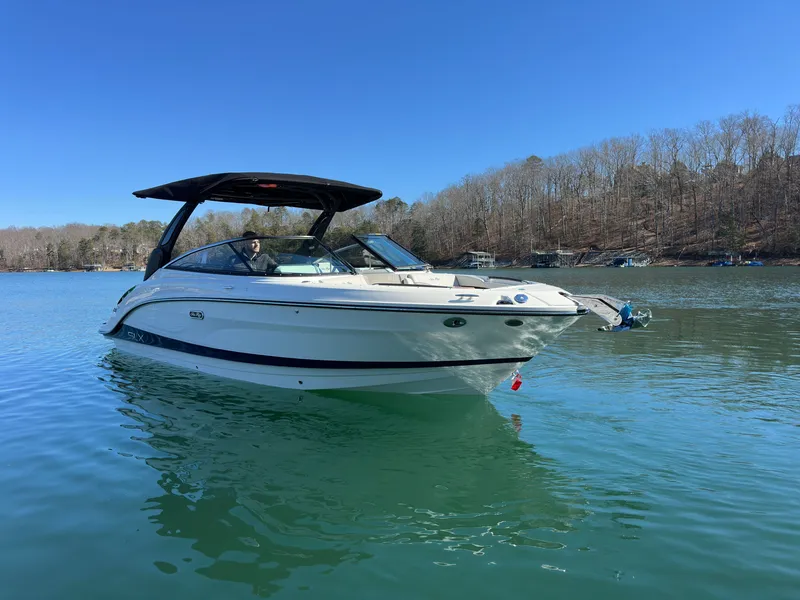 Slide: The Image of Sea Ray SLX 260 2026 - 5