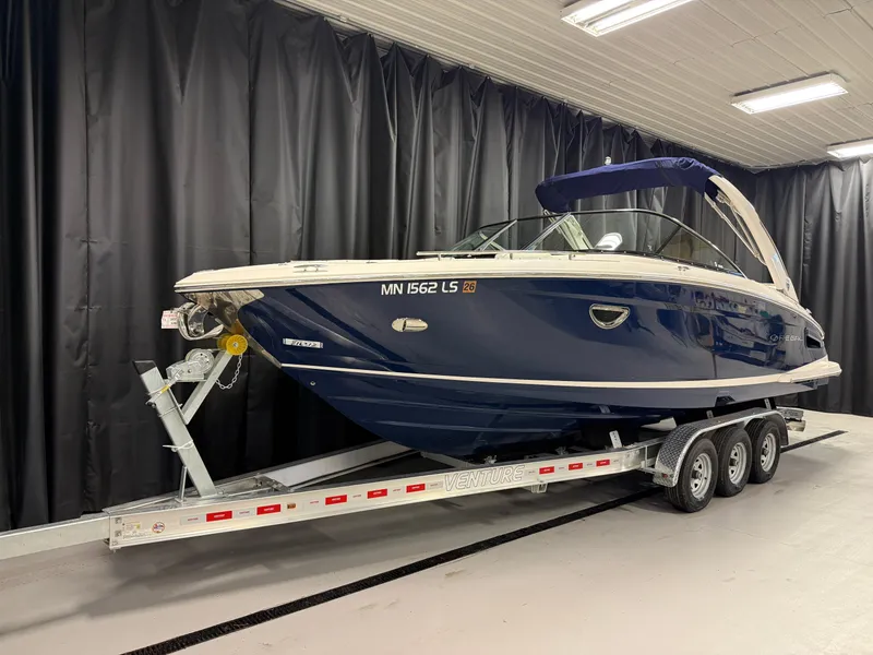 Slide: The Image of Regal 2800 Bowrider 2018 - 1