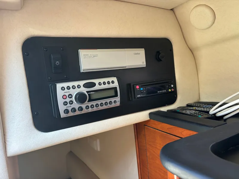 Slide: The Image of Sea Ray 260 Sundancer 2007 - 16