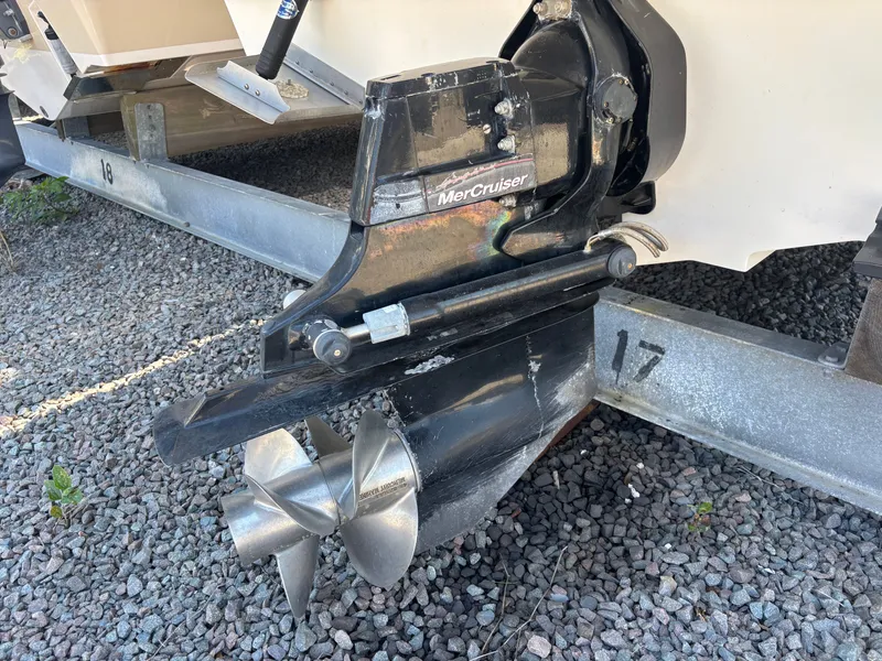 Slide: The Image of Sea Ray 260 Sundancer 2007 - 28