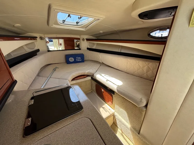 Slide: The Image of Sea Ray 260 Sundancer 2007 - 8