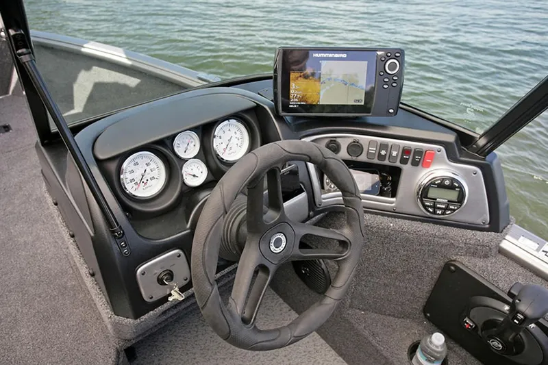 Slide: The Image of Lund 1775 Impact XS Sport 2024 - 15