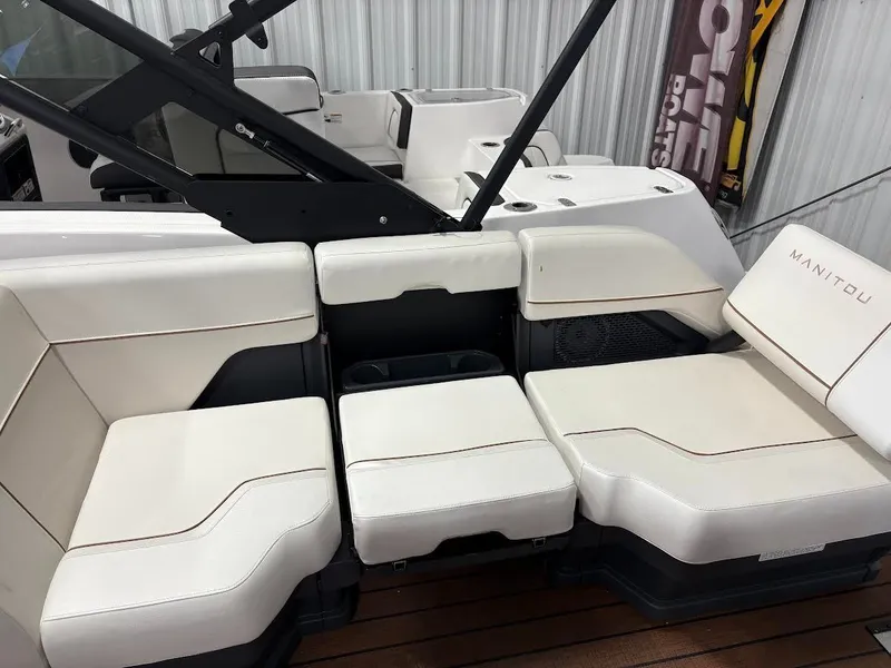 Slide: The Image of Manitou Explore 26 Switchback 2023 - 10