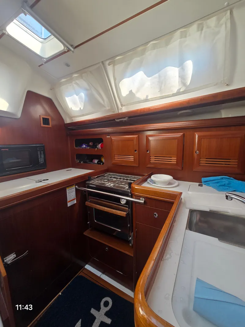 Slide: The Image of Beneteau Oceanis 393 2005 - 14