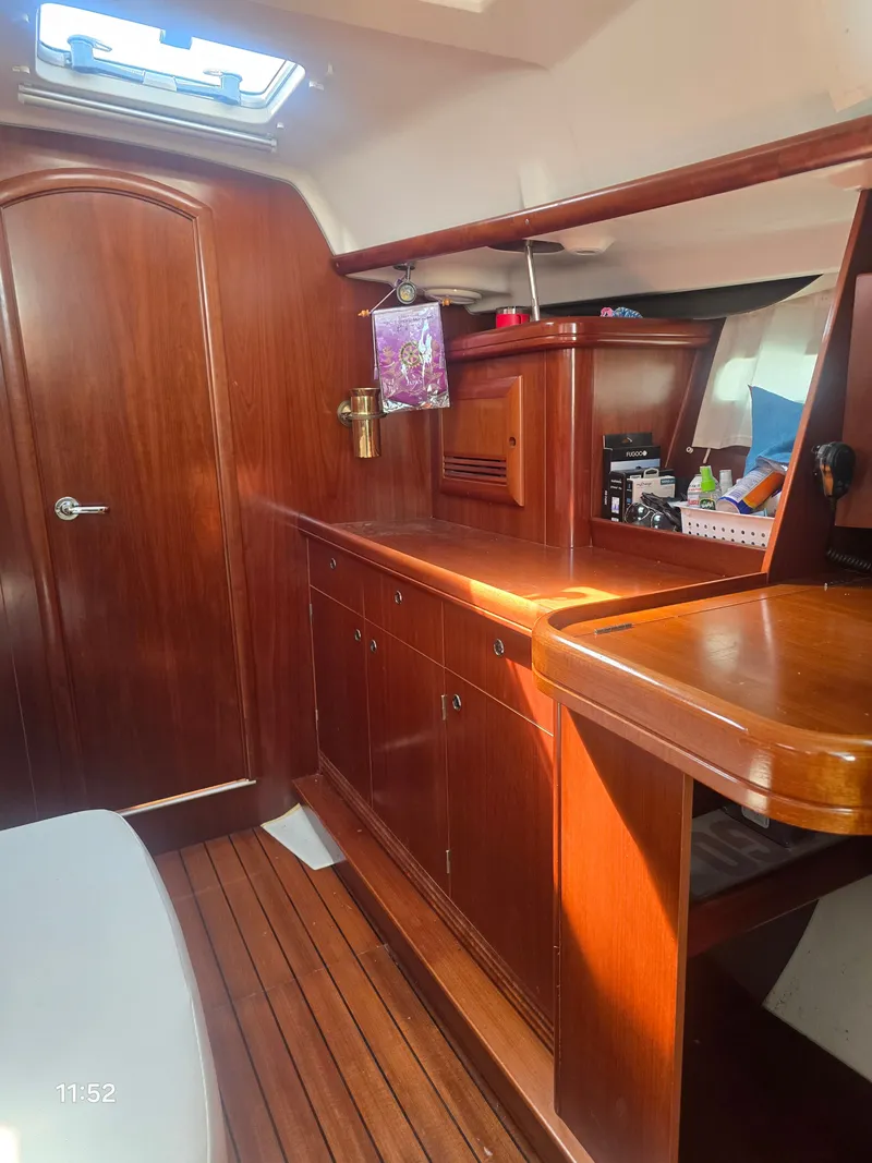 Slide: The Image of Beneteau Oceanis 393 2005 - 19