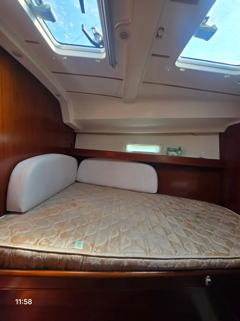 Slide: The Image of Beneteau Oceanis 393 2005 - 23