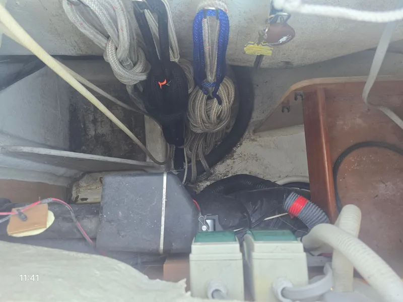 Slide: The Image of Beneteau Oceanis 393 2005 - 9