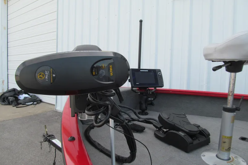 Slide: The Image of 2012 Tracker Pro Guide V-16 SC boat with Minn Kota Ultrex trolling motor and Humminbird fish finder. - 10