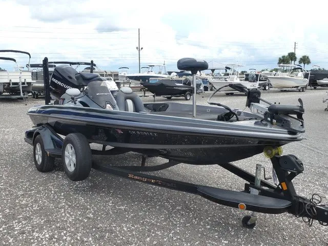 Slide: The Image of Ranger Boats Z518 Commanchee 2012 - 3