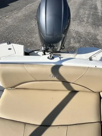 Slide: The Image of NauticStar 193 SC 2020 - 7