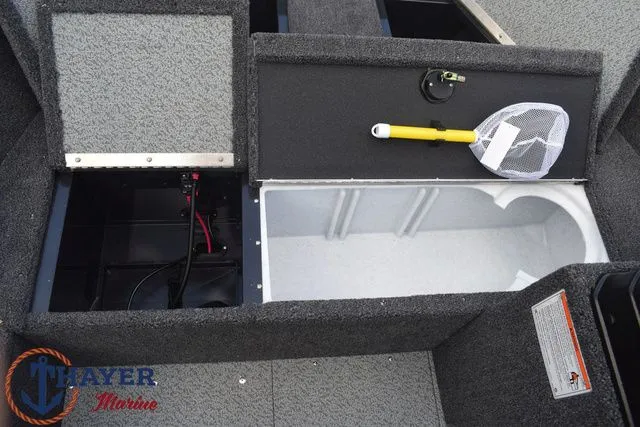 Slide: The Image of Lund 1650 Rebel XL XS 2026 - 17