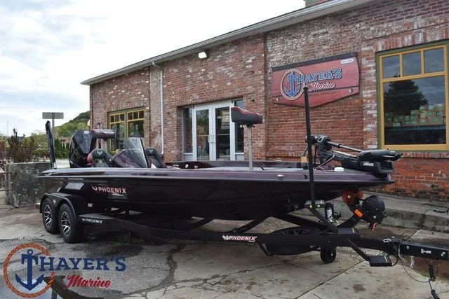 Slide: The Image of Phoenix Bass Boats 21 XE 2026 - 3