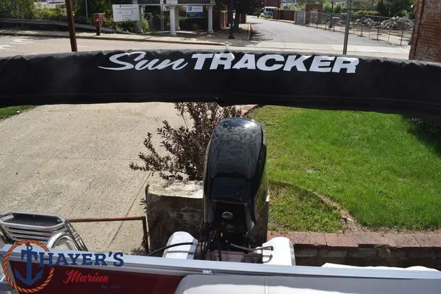 Slide: The Image of Sun Tracker PB16 2026 - 10