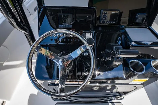 Slide: The Image of Sea Pro 222 Center Console 2026 - 20