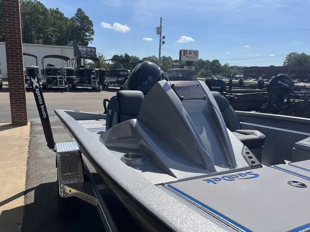 Slide: The Image of Xpress H18 2026 - 6