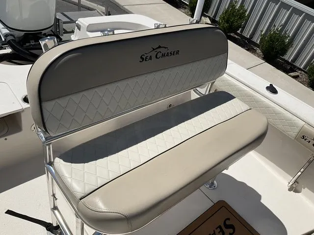 Slide: The Image of Carolina SEA CHASER 21LX 2022 - 13