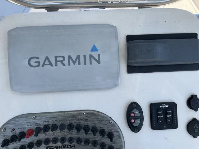 Slide: The Image of Carolina SEA CHASER 21LX 2022 - 17