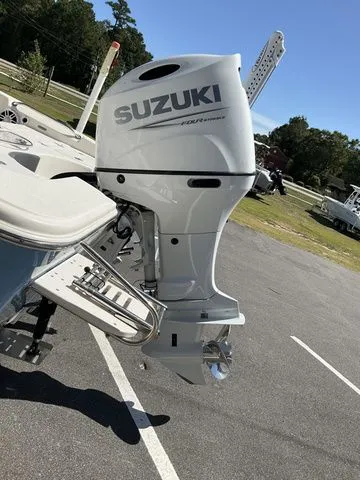 Slide: The Image of Carolina SEA CHASER 21LX 2022 - 5