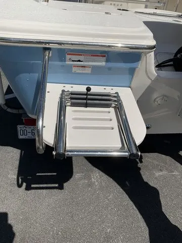 Slide: The Image of Carolina SEA CHASER 21LX 2022 - 6