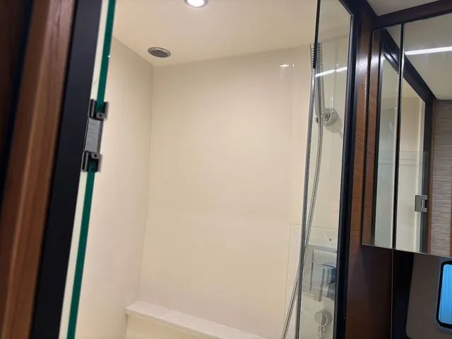 Slide: The Image of Tiara 48 LE 2025 - 42