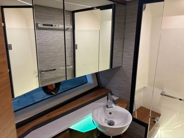 Slide: The Image of Tiara 48 LE 2025 - 48