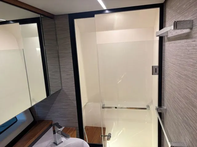 Slide: The Image of Tiara 48 LE 2025 - 49