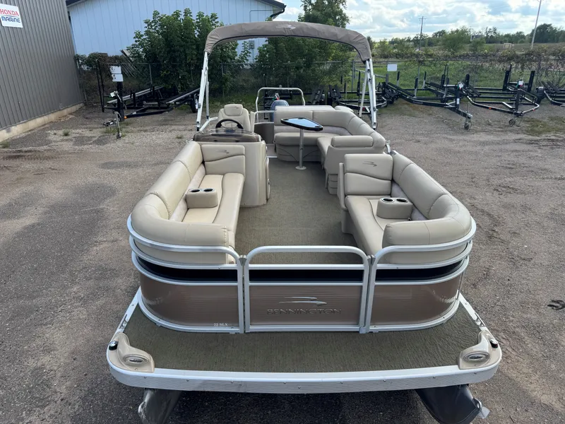 Slide: The Image of Bennington 22 SLX Pontoon 2014 - 10