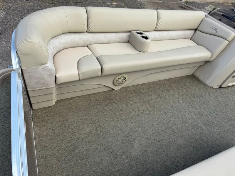 Slide: The Image of Bennington 22 SLX Pontoon 2014 - 15